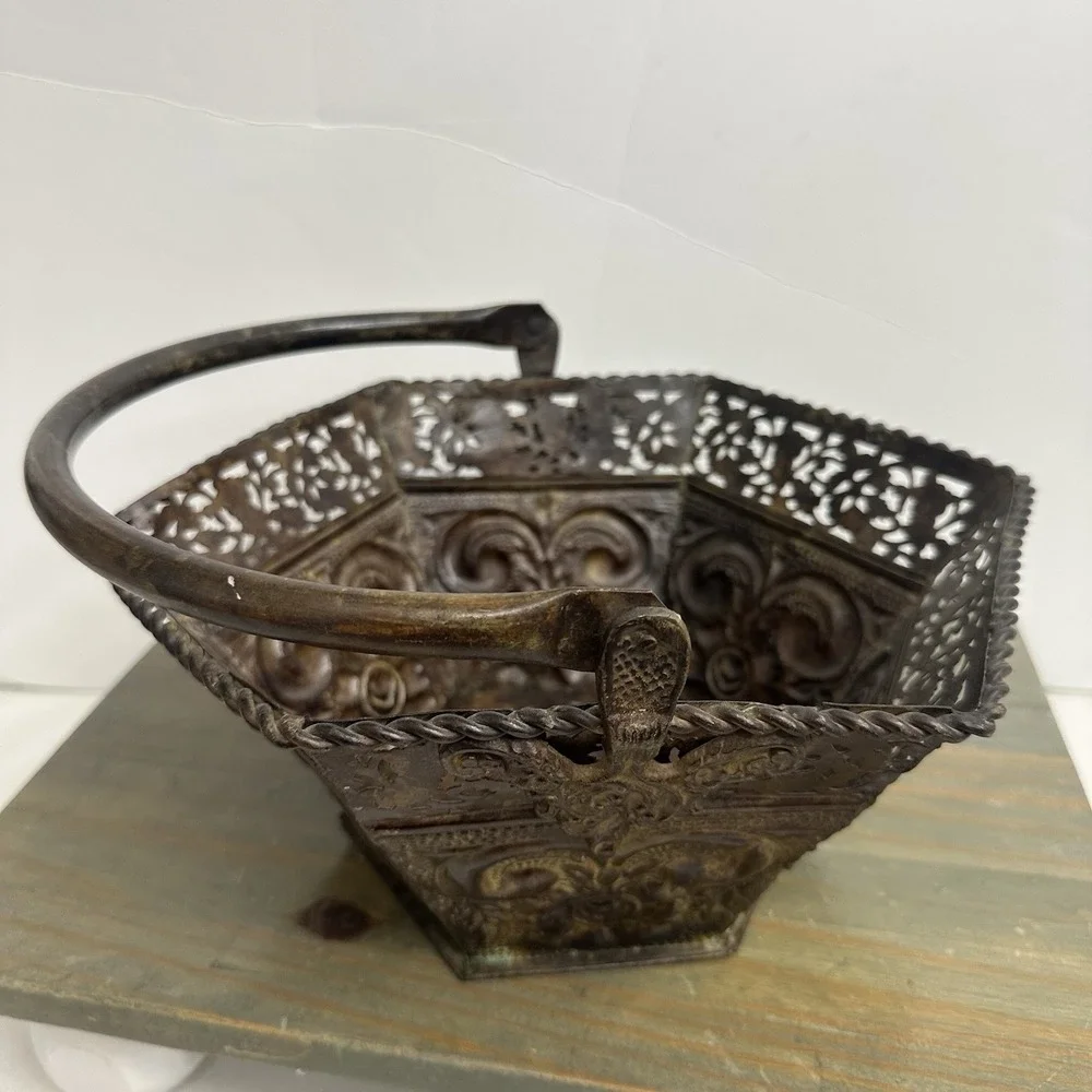 Vintage Antiqued Bronze Tone Metal Basket Ornate Swing Handle Fruit Wedding 10